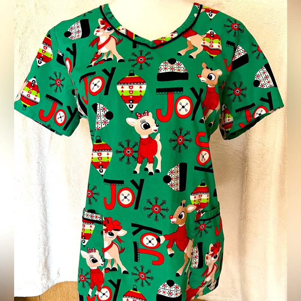 Rudolph Women’s Holiday Scrub Top